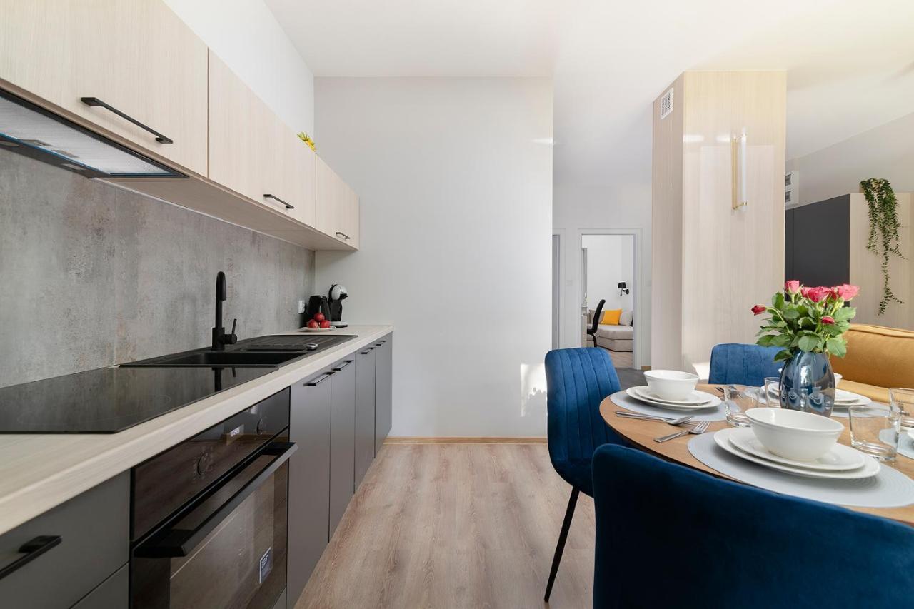 Easy Rent Apartments - Kosmos Люблін Екстер'єр фото